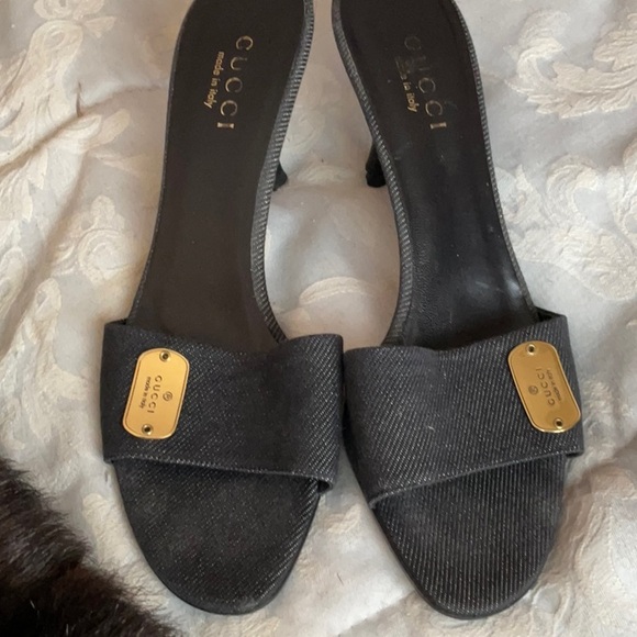 GUCCI black denim slides 9.5 gold Gucci plates heels shoes sandals - Picture 1 of 9